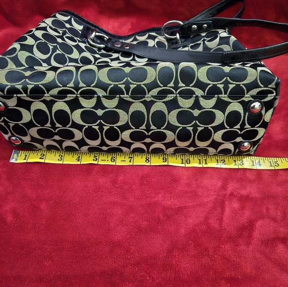 Coach Penelope Signature Shoulder Bag - Picture 15 of 16